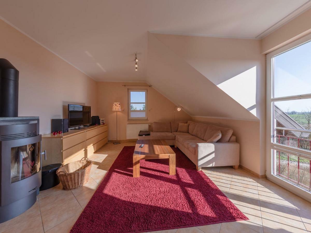 Ferienwohnungen "Am Storchennest" Goehren-Lebbin Room photo